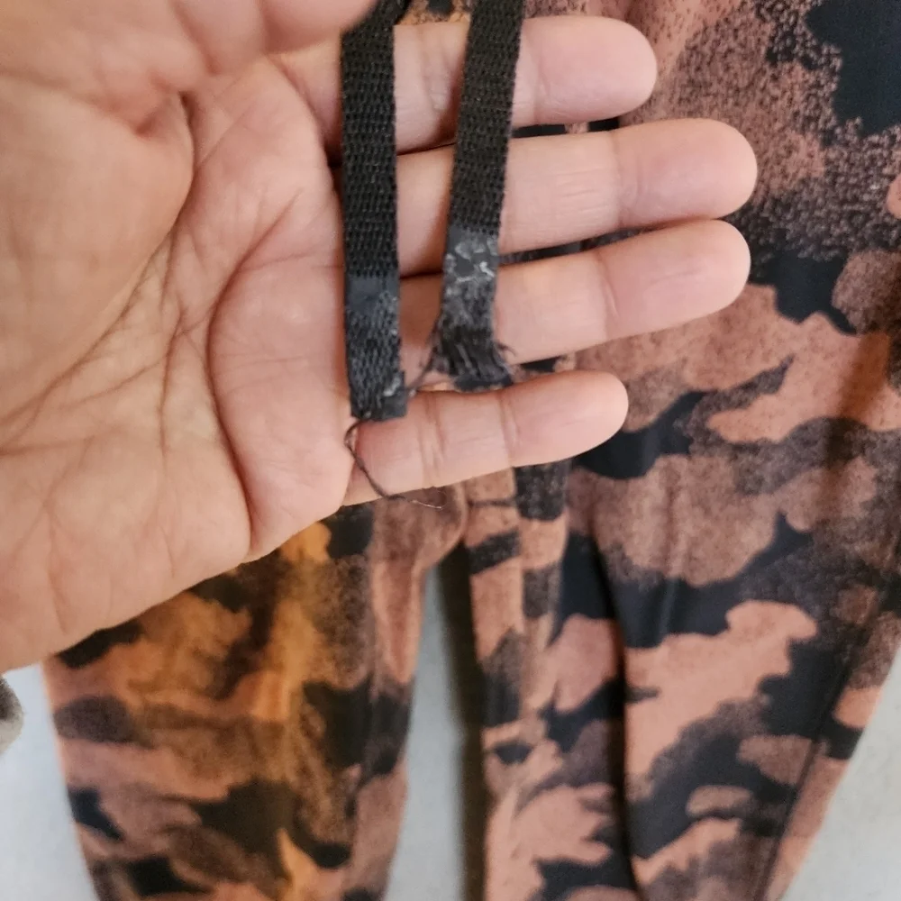 Lululemon Ready to High-Rise jogger size 6